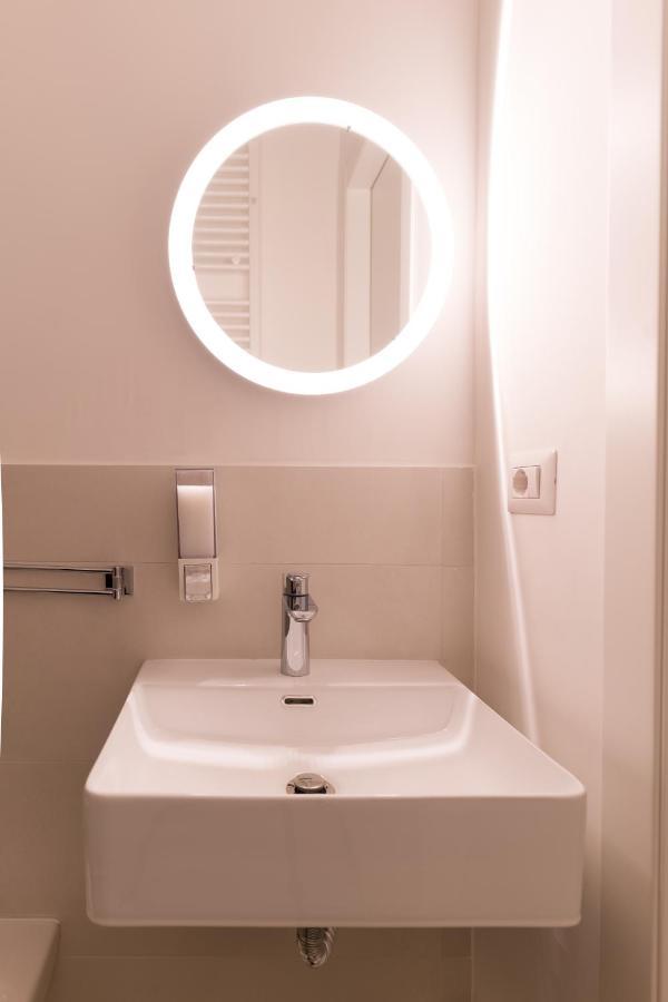 Sleep Inn Toledo - Self Check-In Napoli Esterno foto
