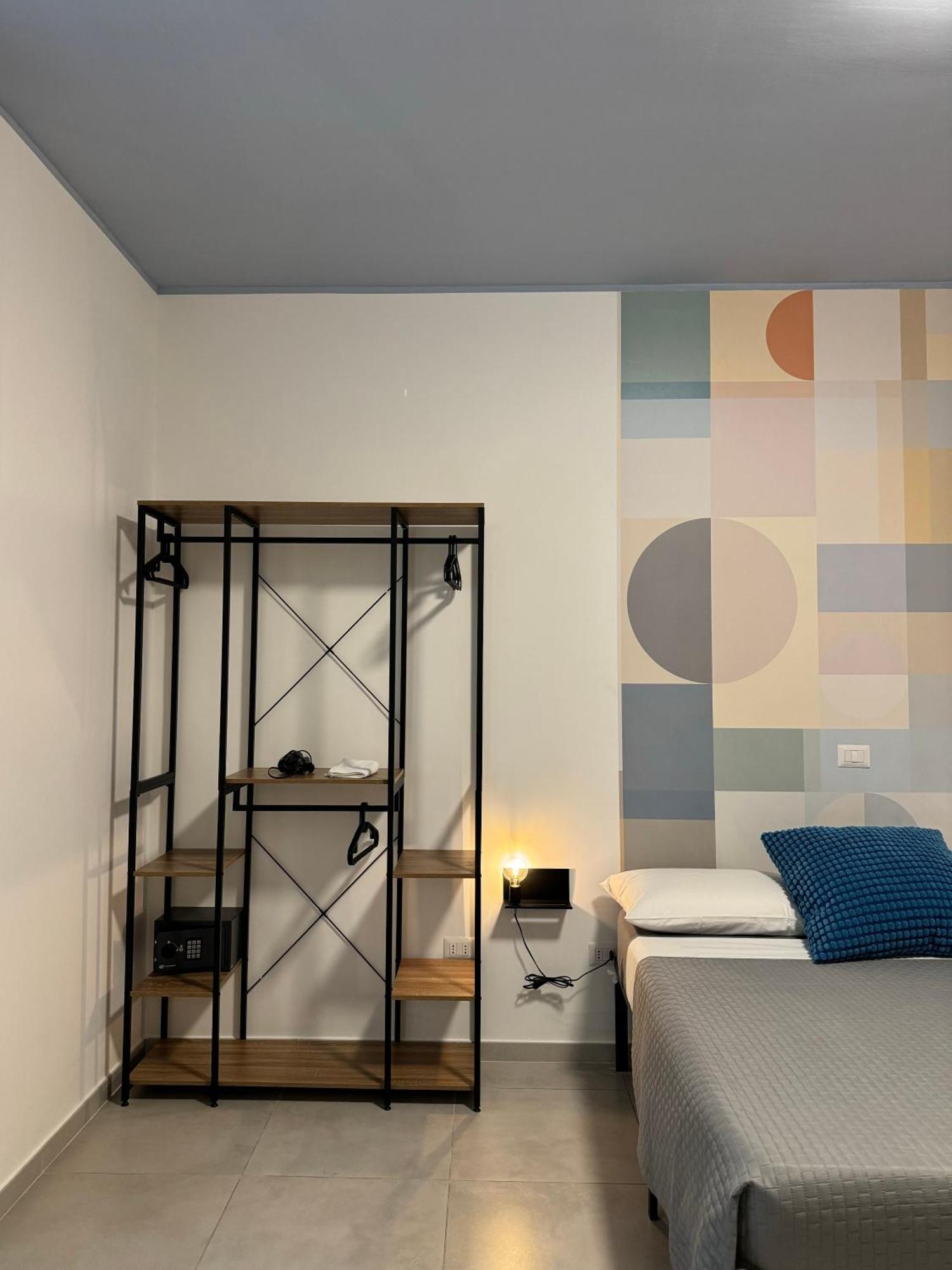 Sleep Inn Toledo - Self Check-In Napoli Esterno foto