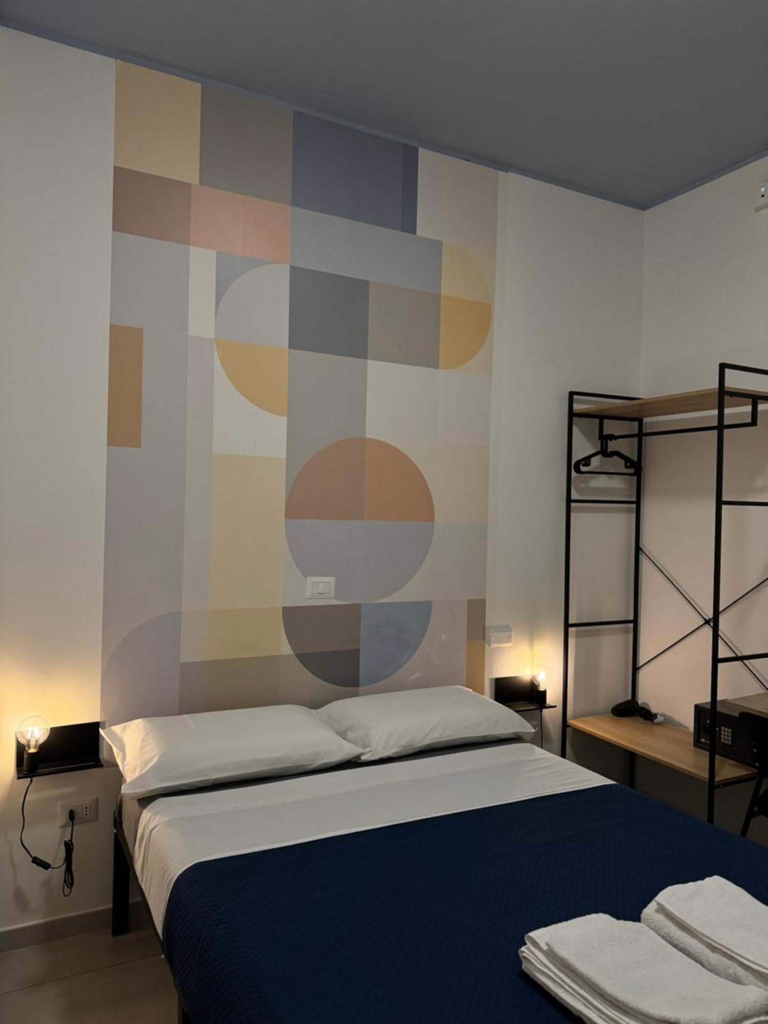 Sleep Inn Toledo - Self Check-In Napoli Esterno foto